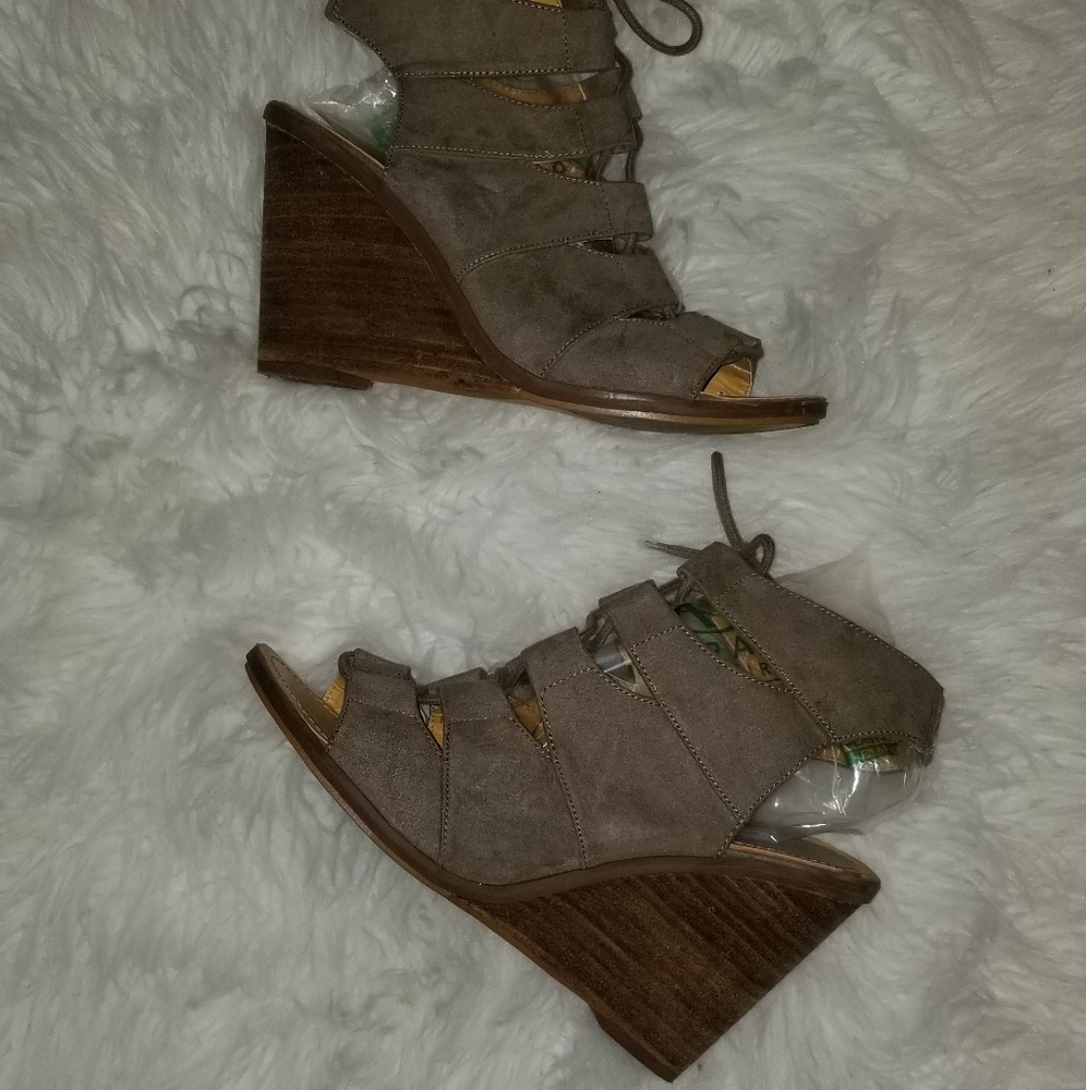 Wedge Heels